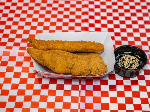 3 Tenders Pc.