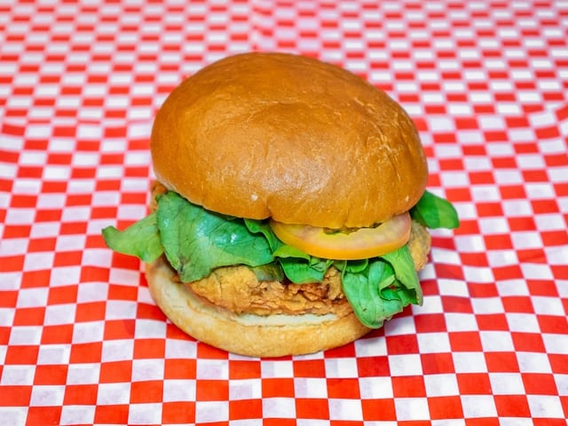 Classic Chicken Sandwich Lunch Special.