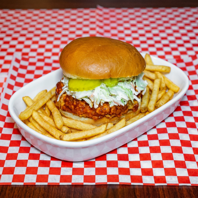 Nashville Spicy Sandwich Combo